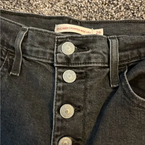 Levi’s wide leg Women's Black Jeans - Picture 2 of 3